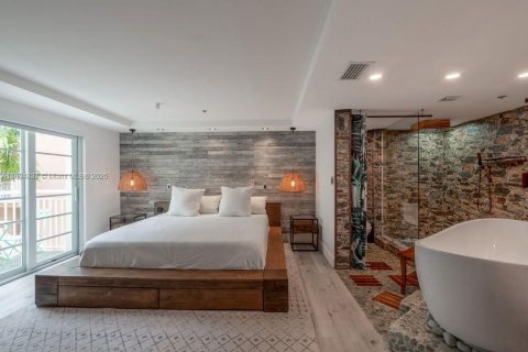 Condo in Miami Beach, Florida, 3 bedrooms  № 2039825 - photo 7