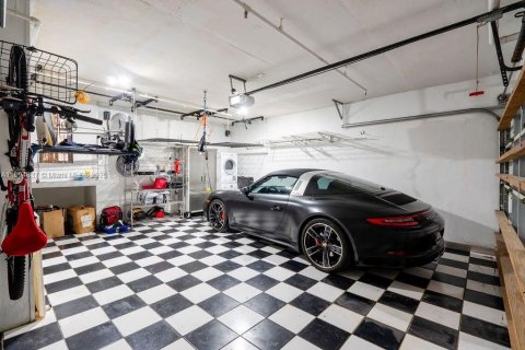 Condo in Miami Beach, Florida, 3 bedrooms  № 2039825 - photo 19