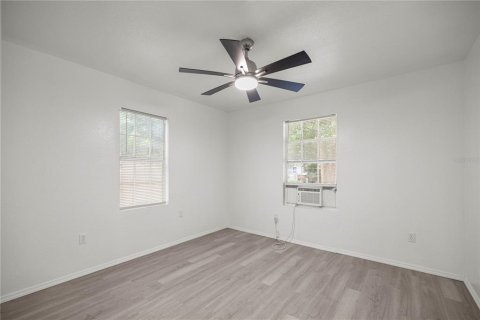 House in Reddick, Florida 3 bedrooms, 126.72 sq.m. № 1832953 - photo 17