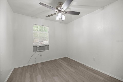 House in Reddick, Florida 3 bedrooms, 126.72 sq.m. № 1832953 - photo 12