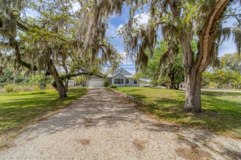 Casa en venta en Bradenton, Florida, 4 dormitorios, 233.37 m2 № 1736388 - foto 1