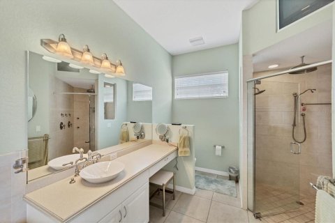 Casa en venta en Bradenton, Florida, 4 dormitorios, 233.37 m2 № 1736388 - foto 16