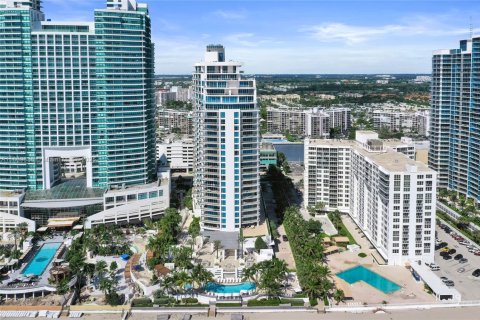 Copropriété à louer à Hollywood, Floride: 3 chambres, 209.96 m2 № 1944290 - photo 10