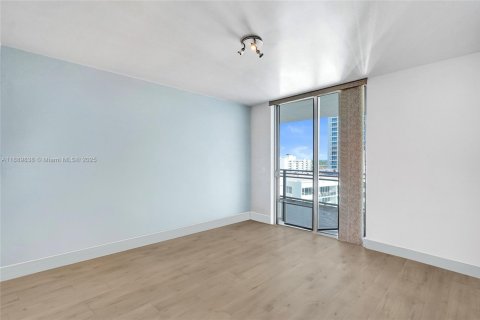 Copropriété à louer à Hollywood, Floride: 3 chambres, 209.96 m2 № 1944290 - photo 20