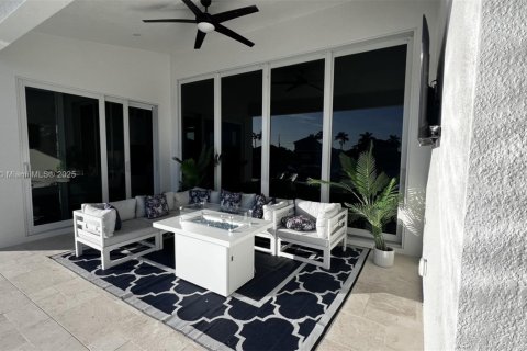 Villa ou maison à vendre à Marco Island, Floride: 3 chambres № 1949234 - photo 26