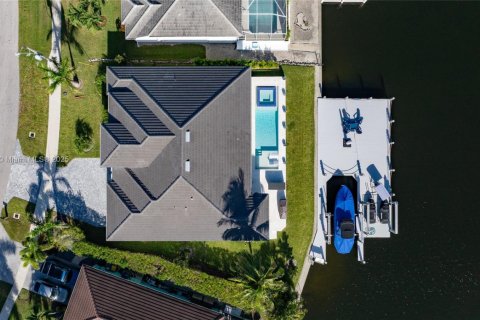 Villa ou maison à vendre à Marco Island, Floride: 3 chambres № 1949234 - photo 3