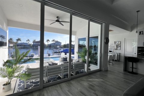 Villa ou maison à vendre à Marco Island, Floride: 3 chambres № 1949234 - photo 11