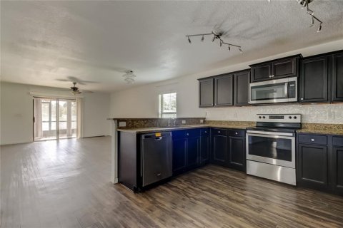 Casa en venta en Ruskin, Florida, 4 dormitorios, 171.4 m2 № 1913347 - foto 2