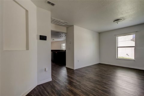 Casa en venta en Ruskin, Florida, 4 dormitorios, 171.4 m2 № 1913347 - foto 6