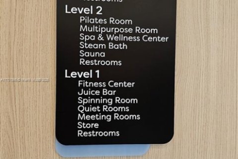 Condominio en venta en Doral, Florida, 1 dormitorio, 91.88 m2 № 1961756 - foto 22