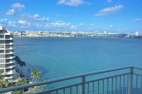 Condo in Miami, Florida, 1 bedroom  № 1983664