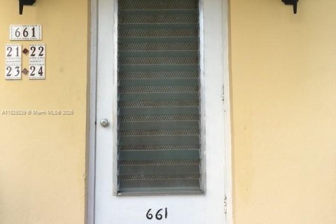 Copropriété à louer à Miami, Floride: 2 chambres, 69.68 m2 № 1806257 - photo 5