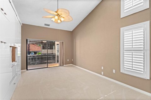 House in Palm Harbor, Florida 3 bedrooms, 214.05 sq.m. № 1749304 - photo 5