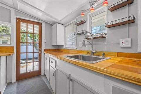 Casa en venta en Saint Petersburg, Florida, 3 dormitorios, 78.97 m2 № 1651764 - foto 12