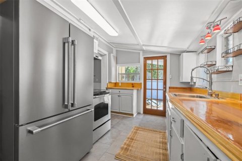 Casa en venta en Saint Petersburg, Florida, 3 dormitorios, 78.97 m2 № 1651764 - foto 10