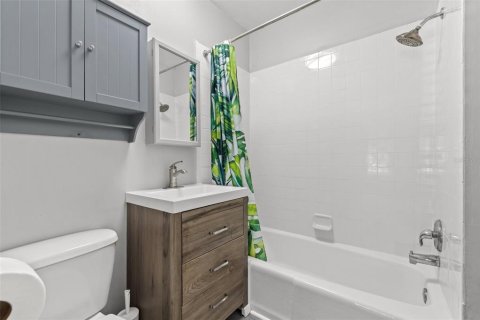 Casa en venta en Saint Petersburg, Florida, 3 dormitorios, 78.97 m2 № 1651764 - foto 13