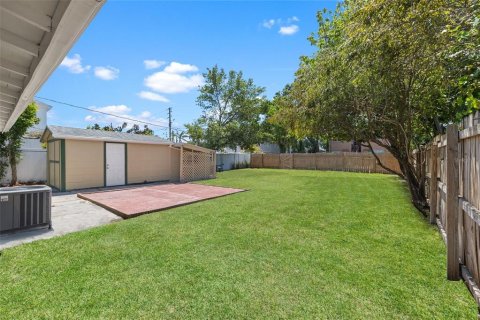 Casa en venta en Saint Petersburg, Florida, 3 dormitorios, 78.97 m2 № 1651764 - foto 21