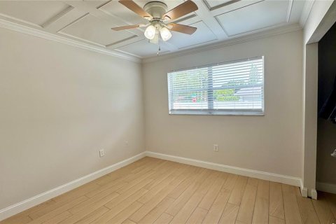 Casa en venta en Saint Petersburg, Florida, 4 dormitorios, 149.39 m2 № 1848465 - foto 20