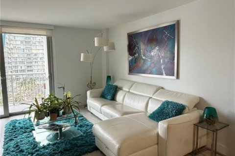 Снять в аренду кондоминиум в Майами, Флорида 1 спальня, 74.6м2, № 2046143 - фото 6