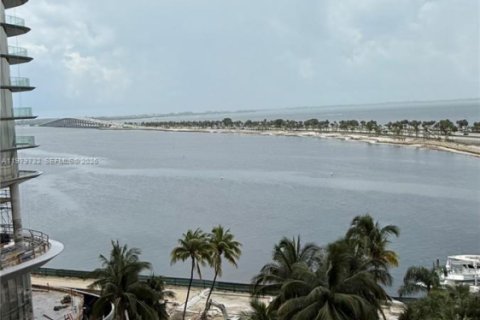 Снять в аренду кондоминиум в Майами, Флорида 1 спальня, 74.6м2, № 2046143 - фото 2