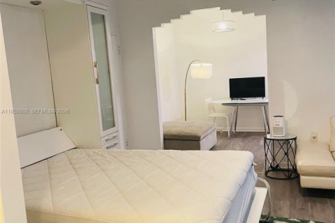 Condominio en alquiler en Miami Beach, Florida, 39.95 m2 № 2006702 - foto 14