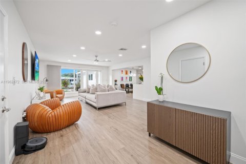 Casa en venta en Plantation, Florida, 4 dormitorios, 238.11 m2 № 2023681 - foto 11