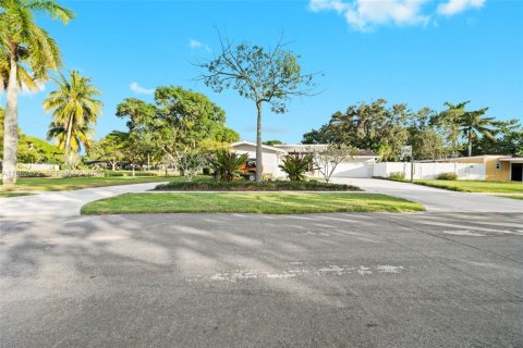 Casa en venta en Plantation, Florida, 4 dormitorios, 238.11 m2 № 2023681 - foto 8