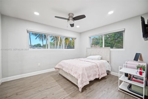 Casa en venta en Plantation, Florida, 4 dormitorios, 238.11 m2 № 2023681 - foto 25