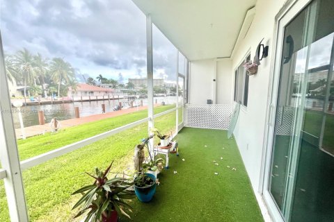 Copropriété à vendre à Fort Lauderdale, Floride: 2 chambres, 89.19 m2 № 1817589 - photo 19