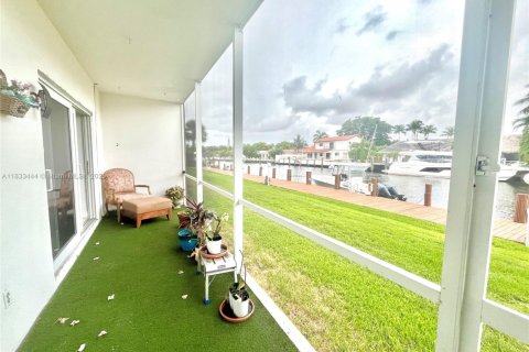 Copropriété à vendre à Fort Lauderdale, Floride: 2 chambres, 89.19 m2 № 1817589 - photo 20