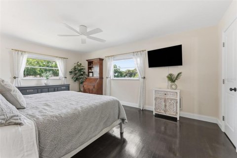 Villa ou maison à vendre à Saint Petersburg, Floride: 3 chambres, 149.76 m2 № 2210703 - photo 13