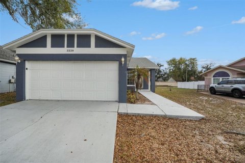 Casa en Winter Haven, Florida 3 dormitorios, 107.58 m2 № 2107424