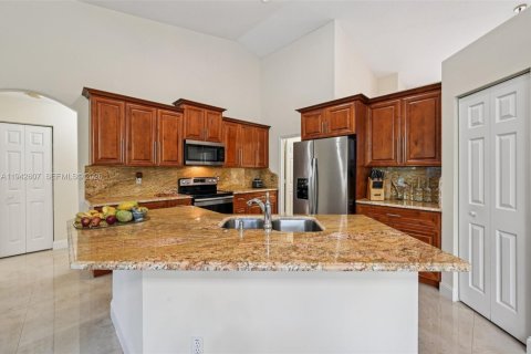 Villa ou maison à vendre à West Palm Beach, Floride: 3 chambres, 214.05 m2 № 2059930 - photo 12