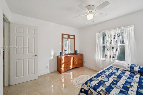 Villa ou maison à vendre à West Palm Beach, Floride: 3 chambres, 214.05 m2 № 2059930 - photo 25