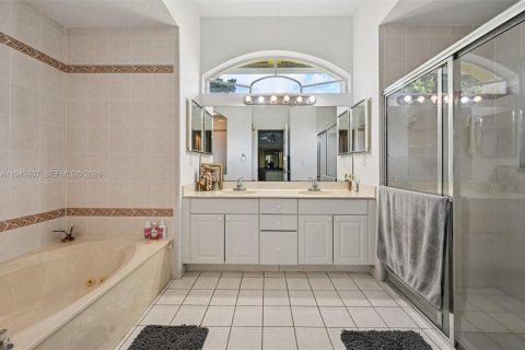 Villa ou maison à vendre à West Palm Beach, Floride: 3 chambres, 214.05 m2 № 2059930 - photo 21