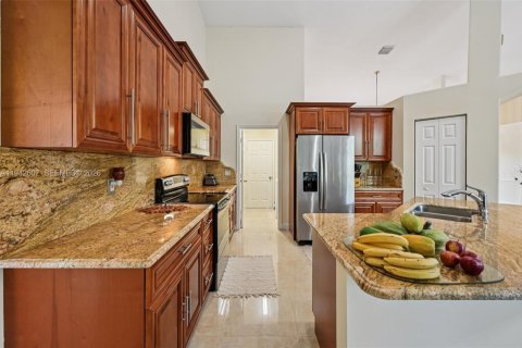 Villa ou maison à vendre à West Palm Beach, Floride: 3 chambres, 214.05 m2 № 2059930 - photo 13