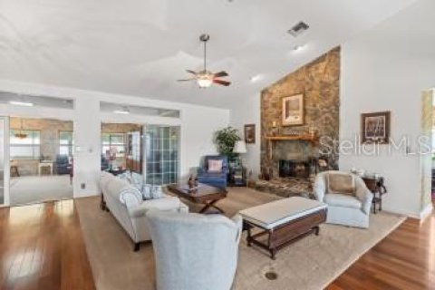 Casa en venta en Brooksville, Florida, 3 dormitorios, 392.05 m2 № 2136044 - foto 8