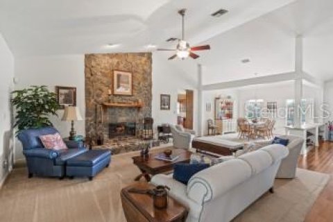 Casa en venta en Brooksville, Florida, 3 dormitorios, 392.05 m2 № 2136044 - foto 10