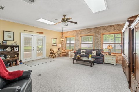 Casa en venta en Brooksville, Florida, 3 dormitorios, 392.05 m2 № 2136044 - foto 14