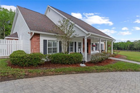 Casa en venta en Brooksville, Florida, 3 dormitorios, 392.05 m2 № 2136044 - foto 4