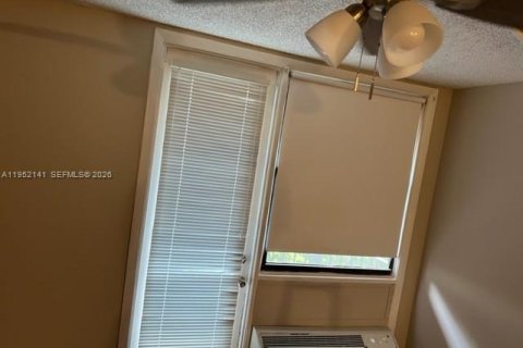 Купить кондоминиум в Корал-Спрингс, Флорида 1 спальня, 50.26м2, № 2006481 - фото 9