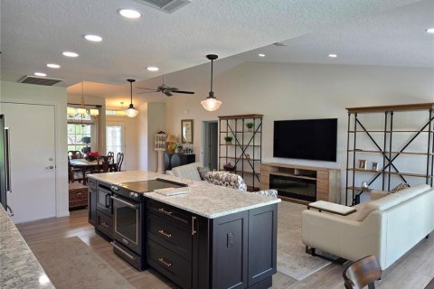 Casa en venta en Spring Hill, Florida, 3 dormitorios, 140.84 m2 № 2385610 - foto 10