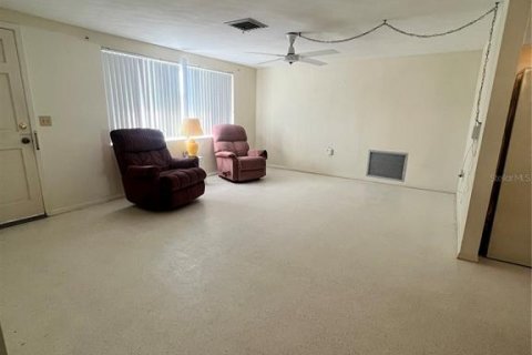 Casa en venta en Holiday, Florida, 2 dormitorios, 104.79 m2 № 1912078 - foto 11