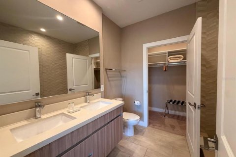 Touwnhouse à vendre à Kissimmee, Floride: 3 chambres, 203.92 m2 № 2128944 - photo 21