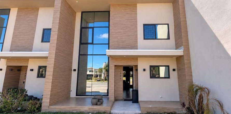 Touwnhouse à Kissimmee, Floride 3 chambres, 203.92 m2 № 2128944