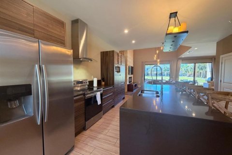 Touwnhouse à vendre à Kissimmee, Floride: 3 chambres, 203.92 m2 № 2128944 - photo 6