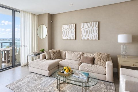 Condo à Miami, Floride, 2 chambres  № 2357142
