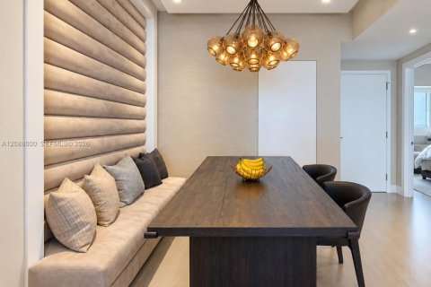 Copropriété à louer à Miami, Floride: 2 chambres, 102.84 m2 № 2357142 - photo 5