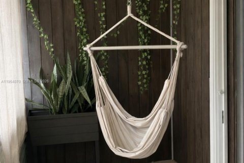 Купить кондоминиум в Майами, Флорида 2 спальни, 84.54м2, № 2009082 - фото 24