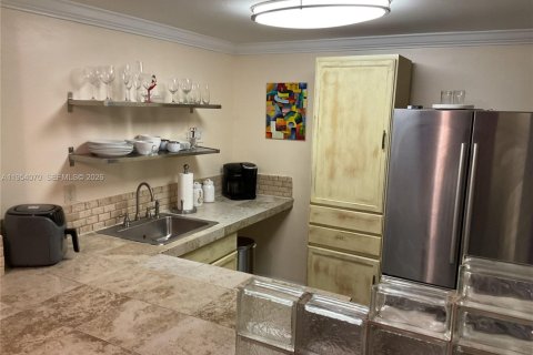 Купить кондоминиум в Майами, Флорида 2 спальни, 84.54м2, № 2009082 - фото 7